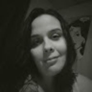 Meet your Posher, Adrianne